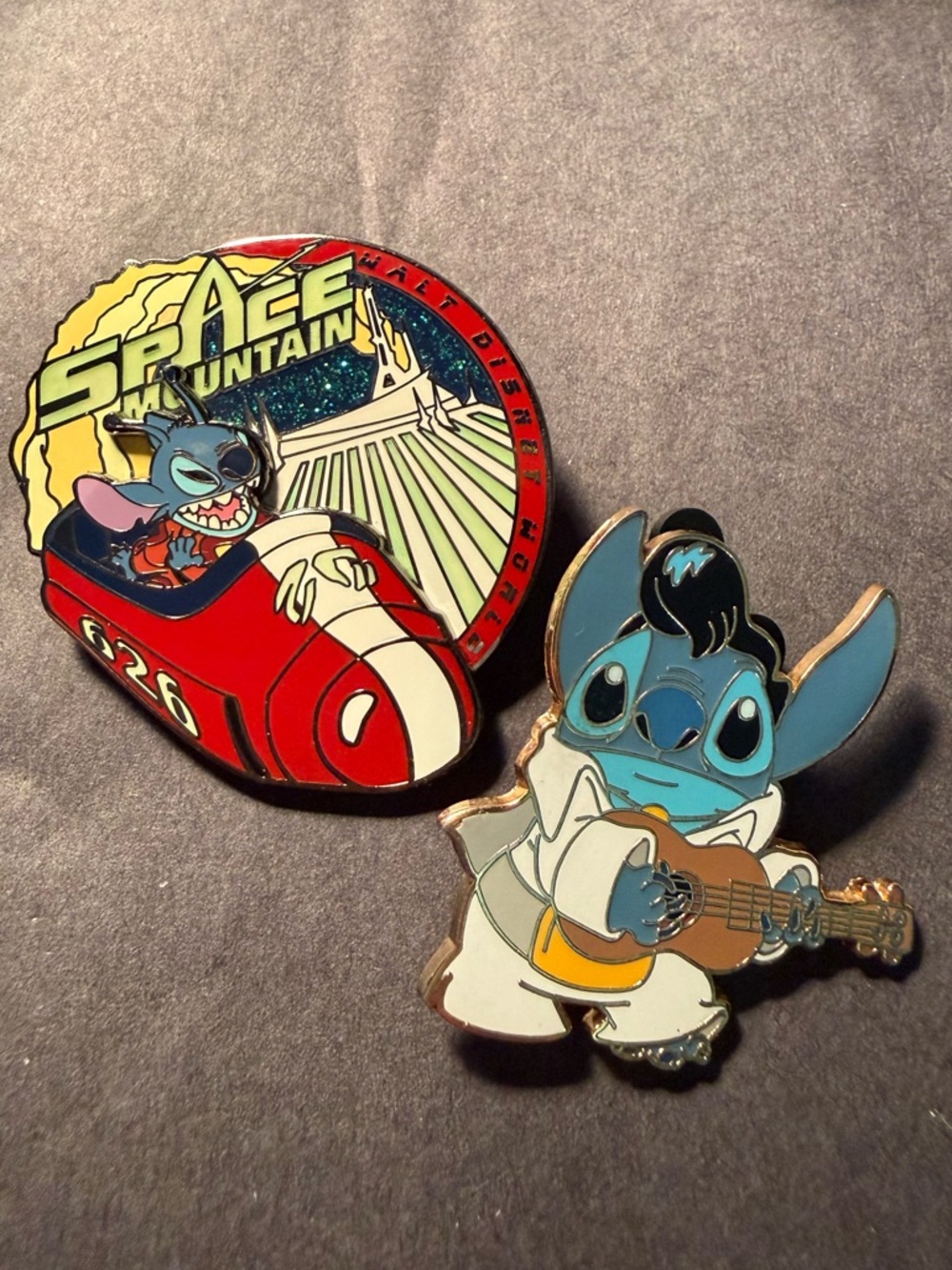 Set of 2 Disney Stitch Trading Pins 2008